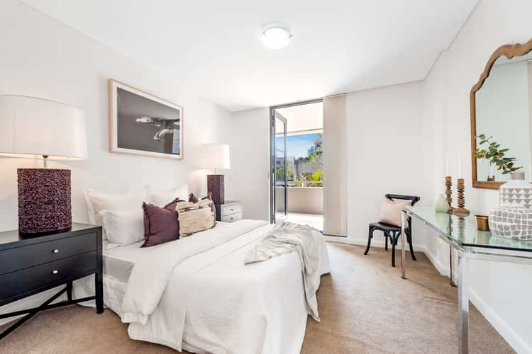 Fifth view of Homely apartment listing, 205/45 Shelley Street, Sydney NSW 2000