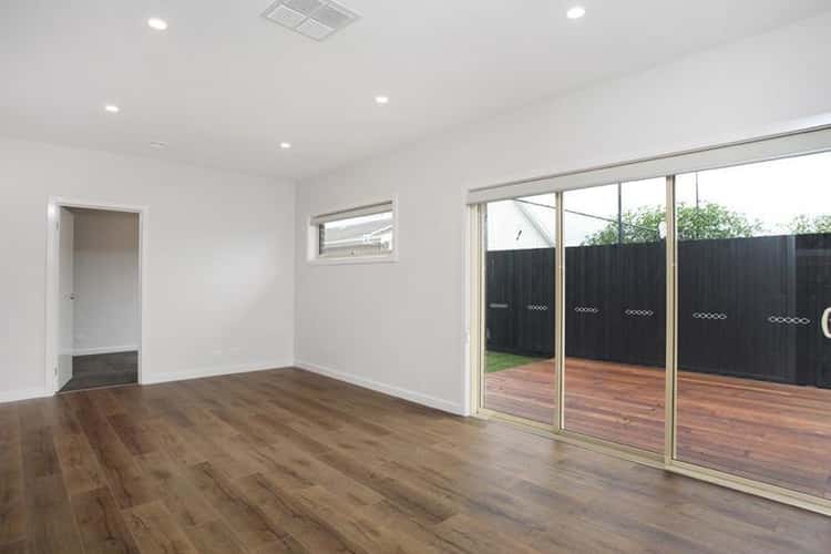 Fifth view of Homely unit listing, 3/9 Fox Street, St Albans VIC 3021