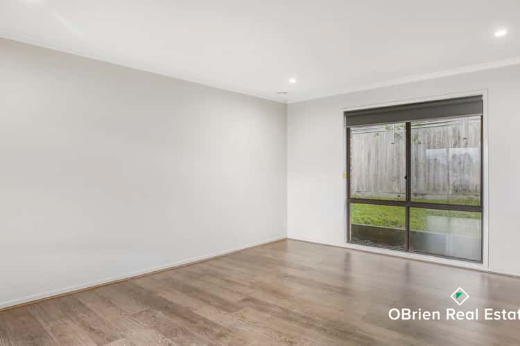 Fifth view of Homely unit listing, 2/12-14 Somerset Drive, Warragul VIC 3820