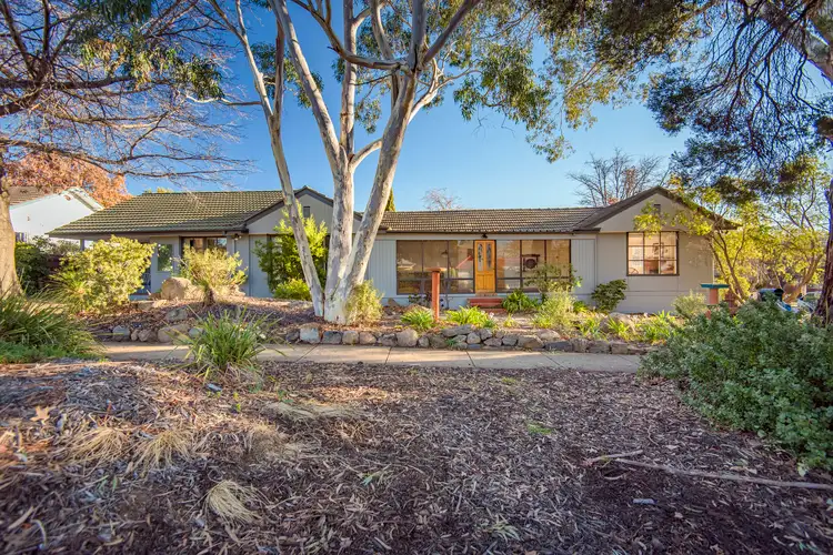 2 Walker Crescent, Griffith ACT 2603
