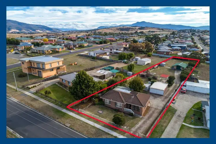 6 Munday Street