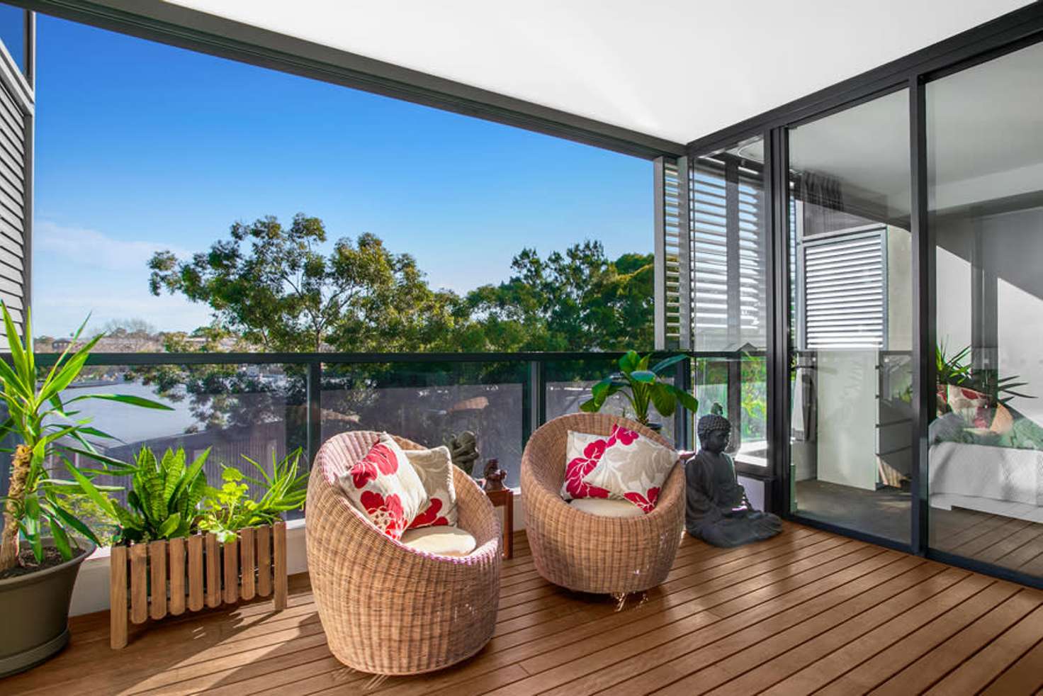 Main view of Homely apartment listing, 402/5 Sterling Circuit, Camperdown NSW 2050