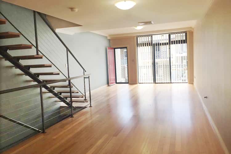 Third view of Homely townhouse listing, 15/2A Pyrmont Bridge Road, Camperdown NSW 2050