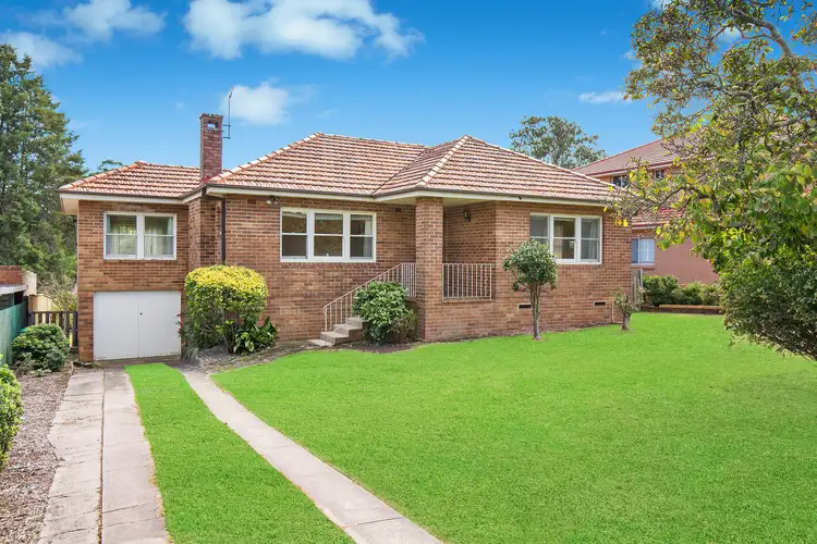 25 Vaughan Avenue, Pennant Hills NSW 2120