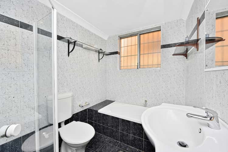 Sixth view of Homely apartment listing, 2/56-58 Second Avenue, Campsie NSW 2194