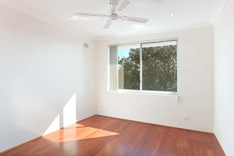 Second view of Homely unit listing, 5/18 Evans Street, Freshwater NSW 2096