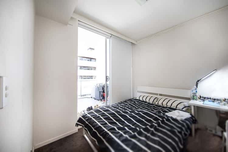 Third view of Homely apartment listing, 2404/2 Cunningham Street, Sydney NSW 2000