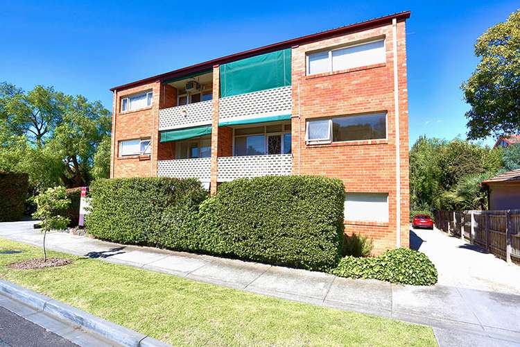 Main view of Homely unit listing, 2/15 Yarra Street, Hawthorn VIC 3122