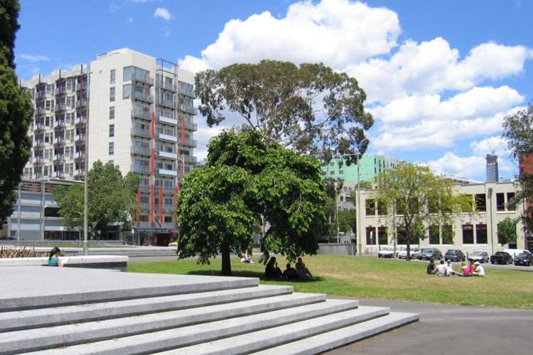 915/570 Swanston Street, Carlton VIC 3053