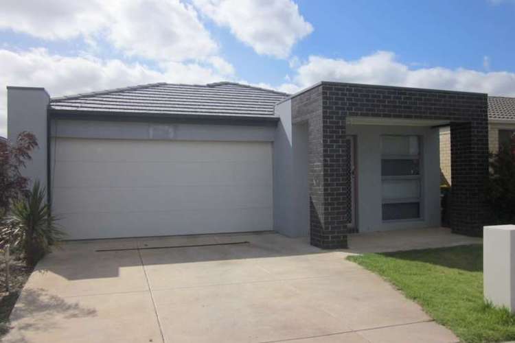 Main view of Homely house listing, 10 Mallow Street, Brookfield VIC 3338