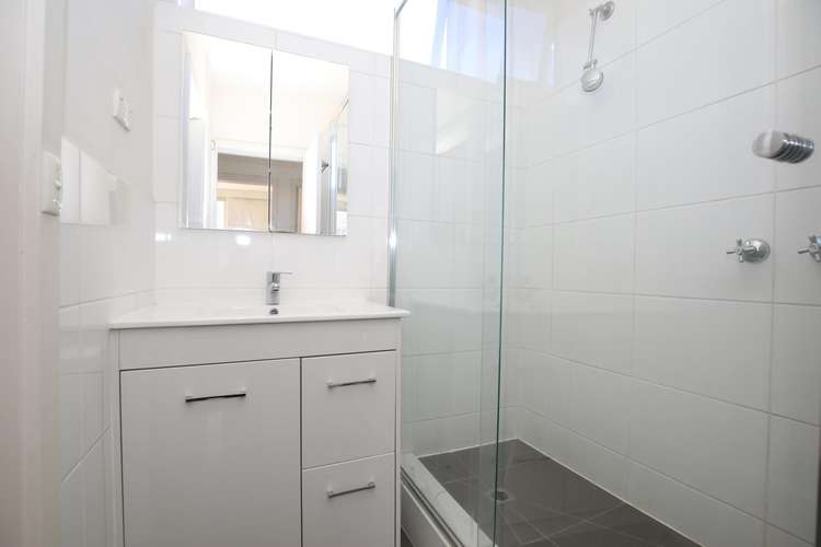 Fifth view of Homely apartment listing, 5/427 Nicholson Street, Carlton North VIC 3054