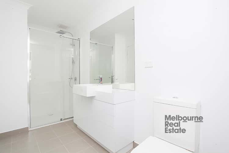 Fifth view of Homely apartment listing, 18 Kiln Walk, Maidstone VIC 3012