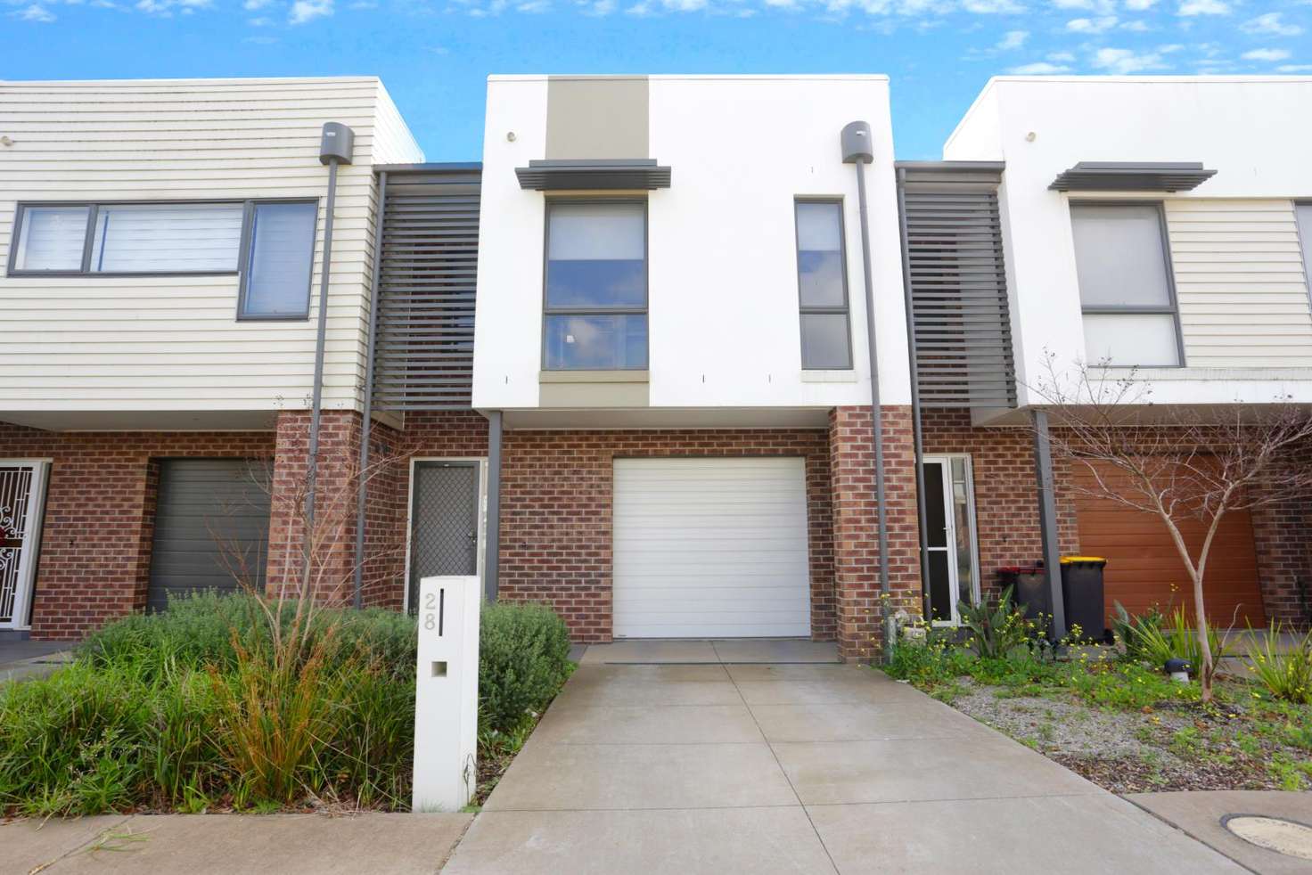 Main view of Homely townhouse listing, 28 Windy Hill Drive, Mulgrave VIC 3170