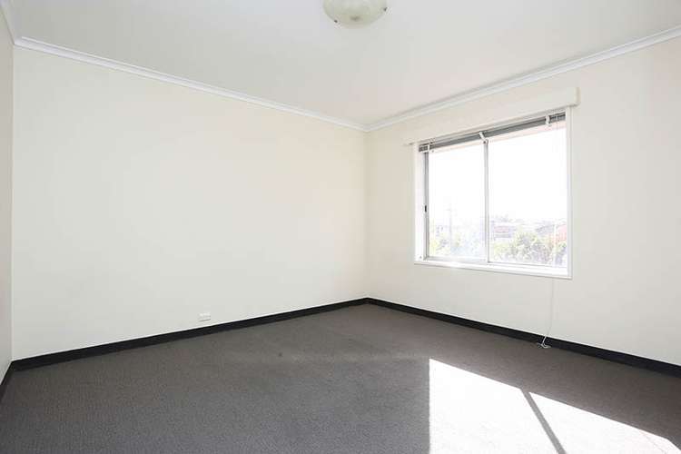 Fourth view of Homely apartment listing, 5/90 Rathmines St, Fairfield VIC 3078