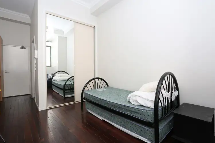 Third view of Homely studio listing, 208A/441 Lonsdale Street, Melbourne VIC 3000