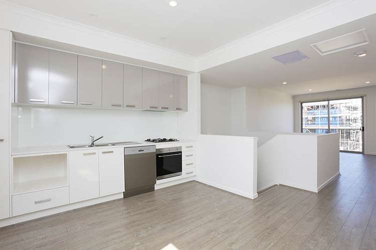 Main view of Homely townhouse listing, 114 Camera Walk, Coburg North VIC 3058