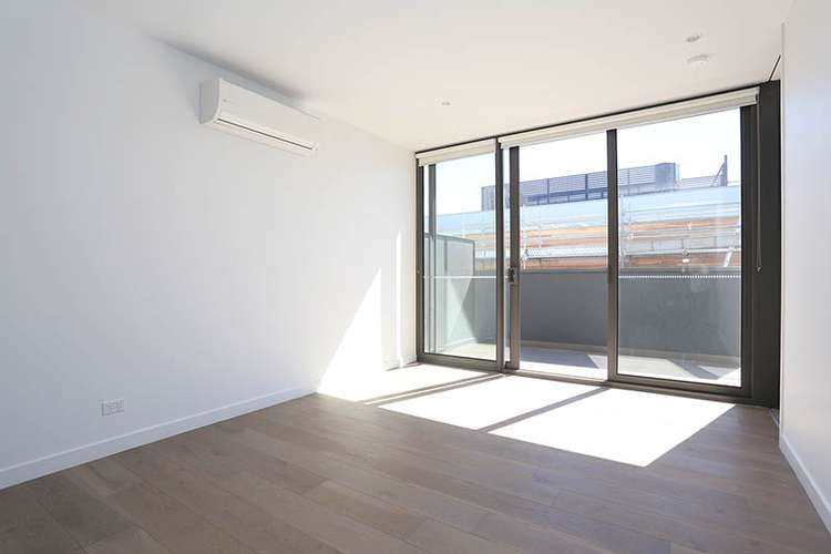 Second view of Homely apartment listing, 22/22 Leonard Crescent, Ascot Vale VIC 3032