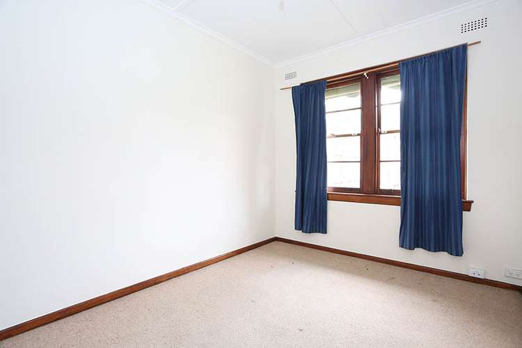 Fifth view of Homely house listing, 658 Murray Road, Preston VIC 3072