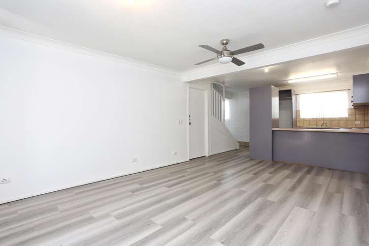 Second view of Homely townhouse listing, 9/129 Castile Crescent, Edens Landing QLD 4207