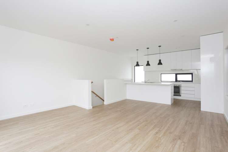 Third view of Homely unit listing, 5/212-214 Bell Street, Coburg VIC 3058