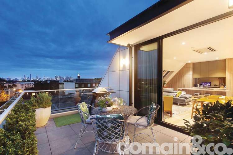 Main view of Homely apartment listing, 301/17 Riversdale Road, Hawthorn VIC 3122