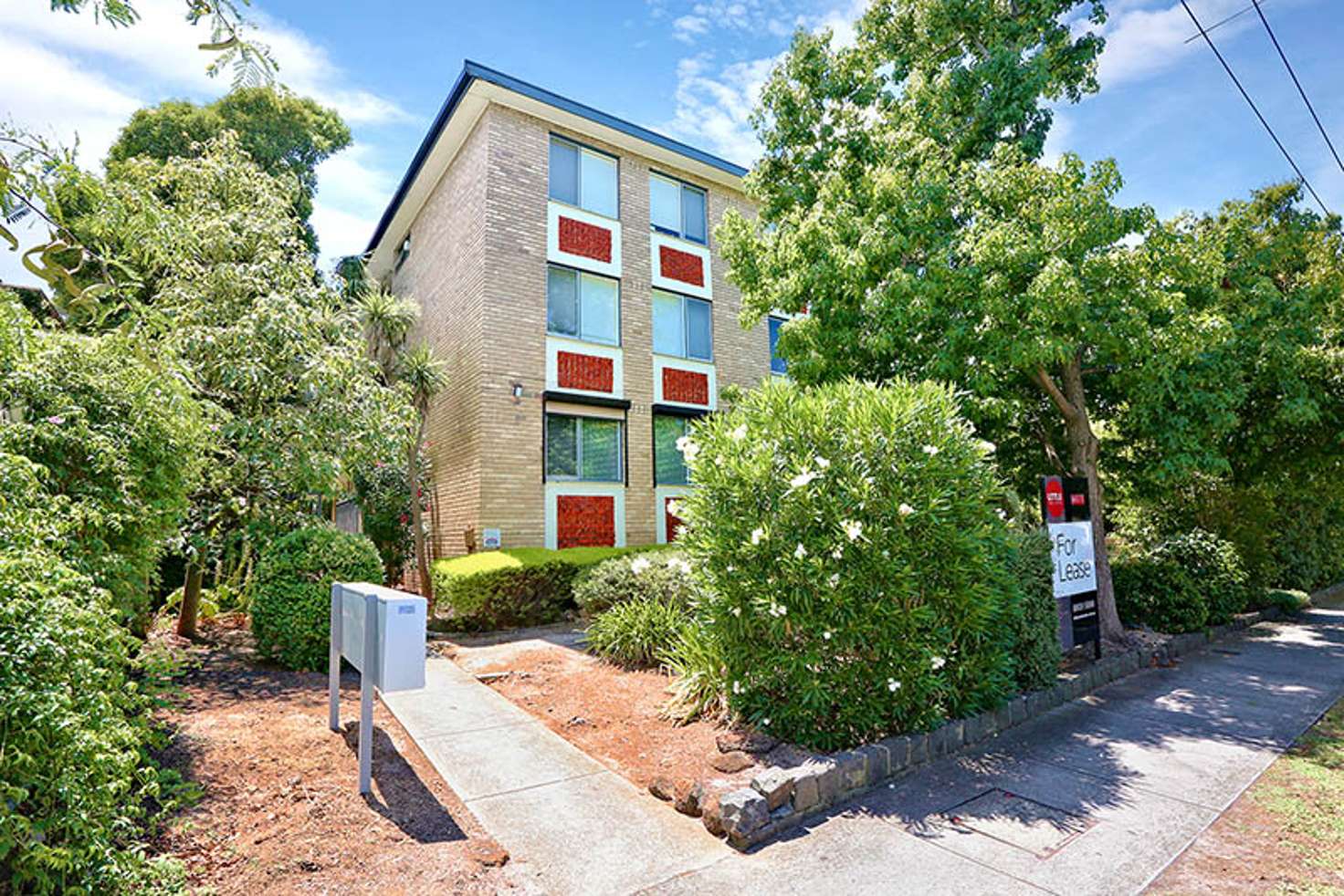 Main view of Homely apartment listing, 2/757 Burwood Road, Hawthorn East VIC 3123