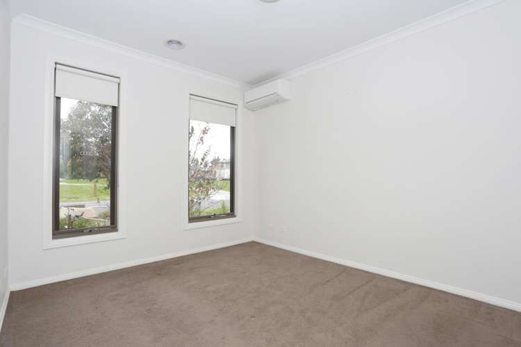 Third view of Homely house listing, 39 Wilkiea Crescent, Cranbourne North VIC 3977