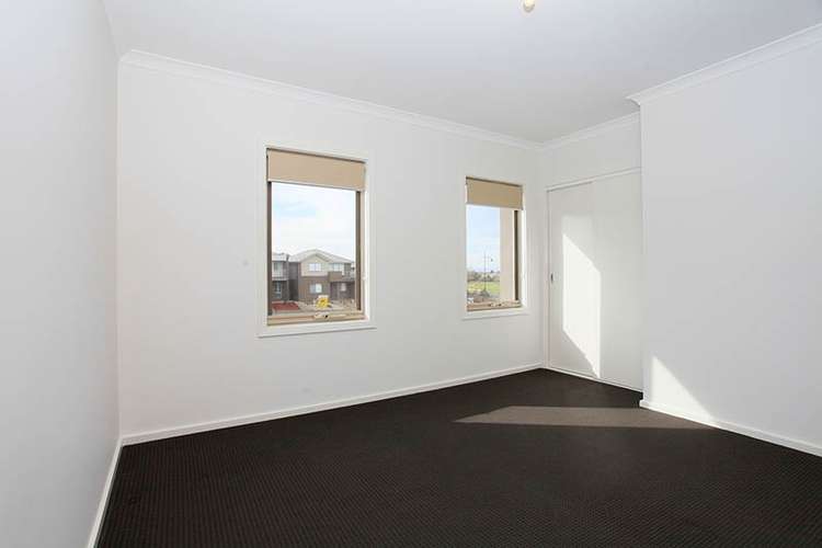 Second view of Homely townhouse listing, 8/29 Ardsley Circuit, Craigieburn VIC 3064