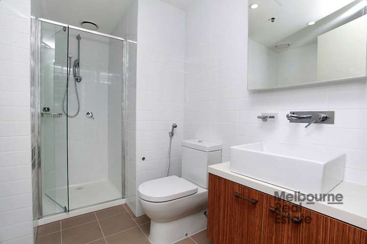 Third view of Homely apartment listing, 603/5 Sutherland Street, Melbourne VIC 3000
