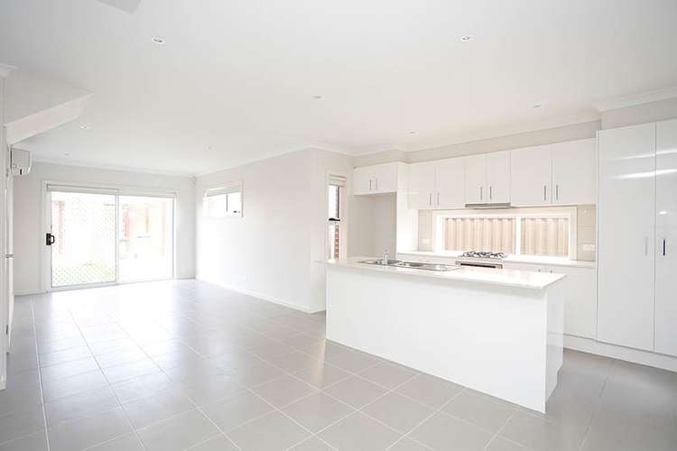 Fourth view of Homely townhouse listing, 32 Little Windrock Avenue, Craigieburn VIC 3064