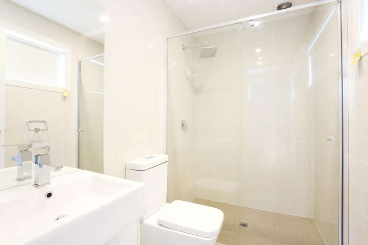 Third view of Homely unit listing, 4/2 Duggan Street, Brunswick West VIC 3055