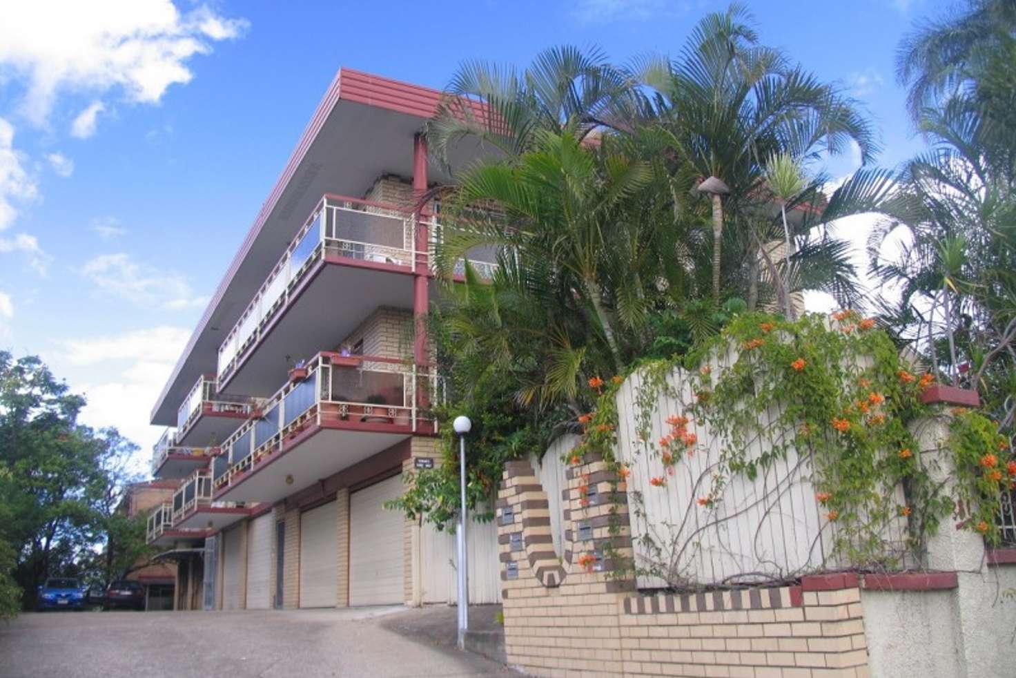 Main view of Homely unit listing, 2/381 Old Cleveland Road, Coorparoo QLD 4151