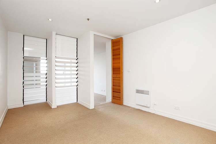 Third view of Homely apartment listing, 602/31 Spring Street, Melbourne VIC 3000
