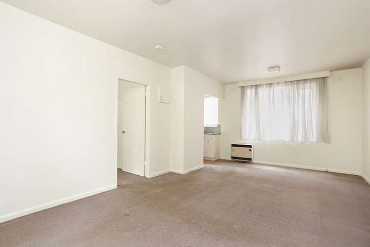 Third view of Homely apartment listing, 2/565 Glenferrie Road, Hawthorn VIC 3122