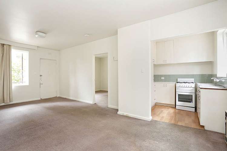 Fourth view of Homely apartment listing, 2/565 Glenferrie Road, Hawthorn VIC 3122