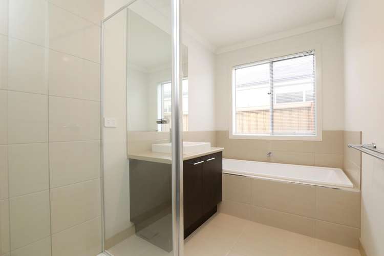 Fourth view of Homely house listing, 22 Hiskey Crescent, Werribee VIC 3030