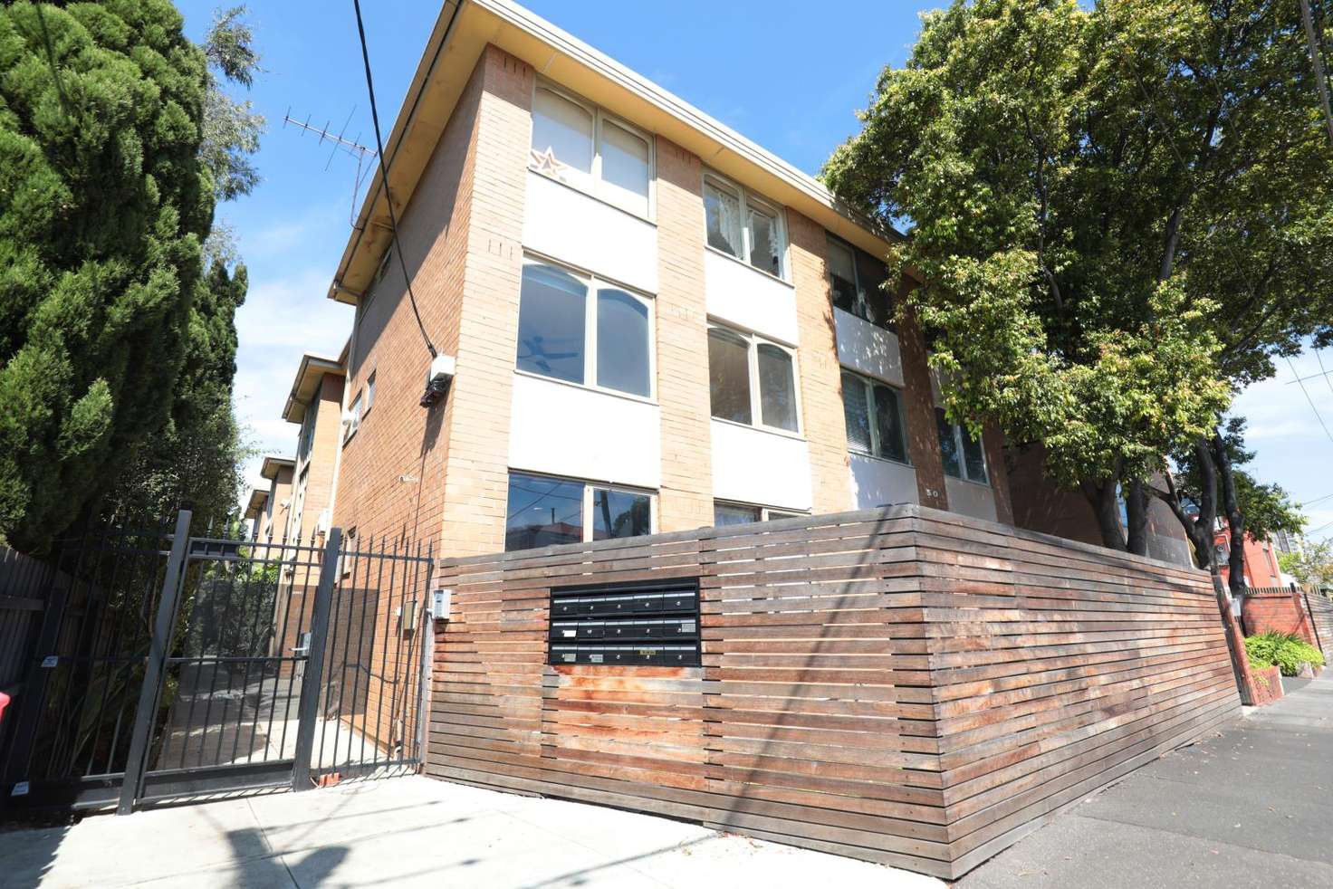 Main view of Homely apartment listing, 3/46-50 Baker Street, Richmond VIC 3121