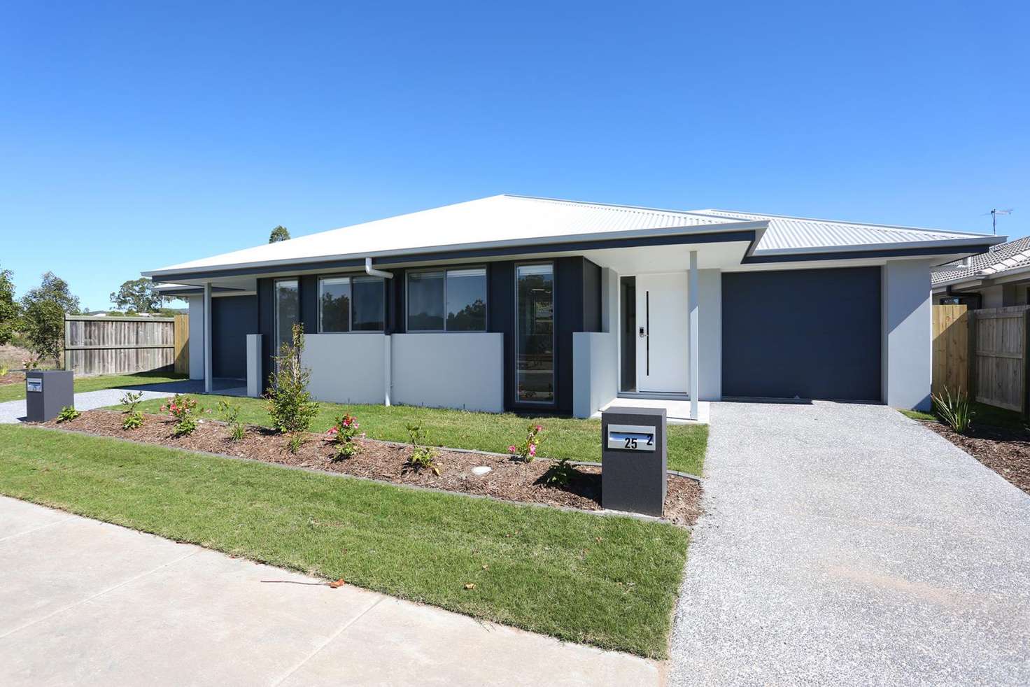 Main view of Homely semiDetached listing, 2/25 Splendour Circuit, Yarrabilba QLD 4207