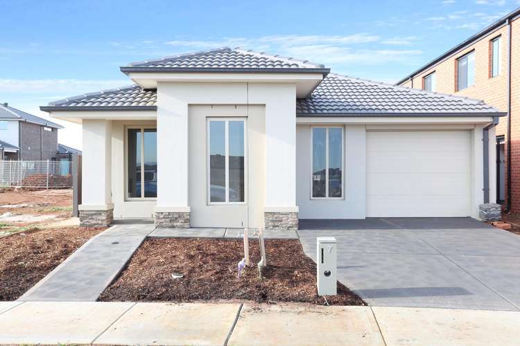 Main view of Homely house listing, 7 Forestmill Way, Strathtulloh VIC 3338