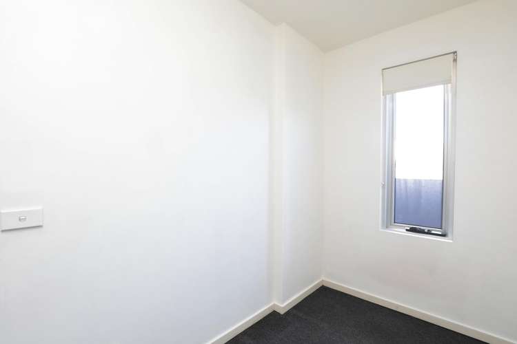 Fourth view of Homely apartment listing, 39/29-35 Lynch Street, Hawthorn VIC 3122