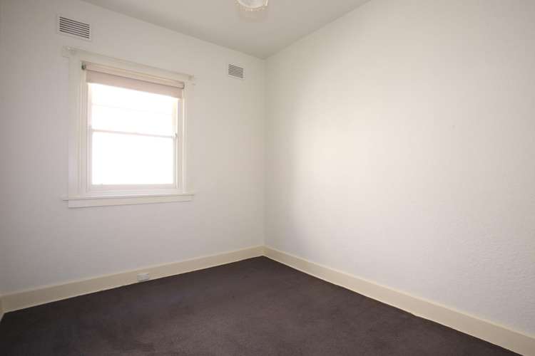 Fourth view of Homely apartment listing, 2/41 Longmore St, St Kilda West VIC 3182