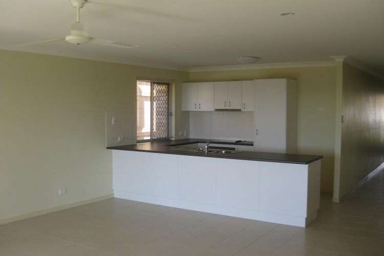 Fifth view of Homely house listing, 8 Vanessa Close, Richlands QLD 4077