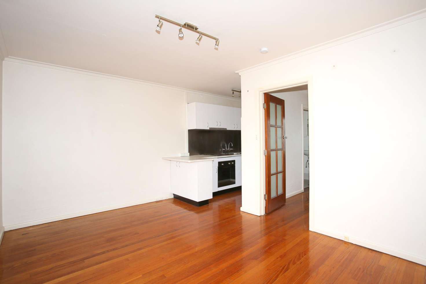 Main view of Homely unit listing, 12/34 Royal Avenue, Glen Huntly VIC 3163