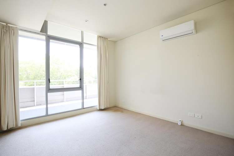 Third view of Homely apartment listing, E506/126 Rouse Street, Port Melbourne VIC 3207