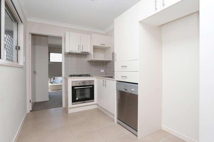 Second view of Homely semiDetached listing, 2/10 Mistral Crescent, Griffin QLD 4503