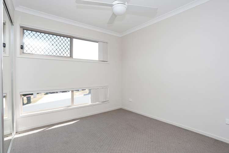 Fourth view of Homely semiDetached listing, 2/10 Mistral Crescent, Griffin QLD 4503