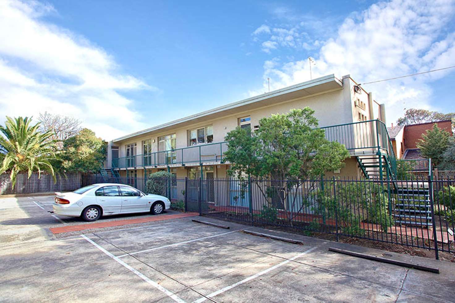 Main view of Homely apartment listing, 8/4 Kent Street, Glen Iris VIC 3146