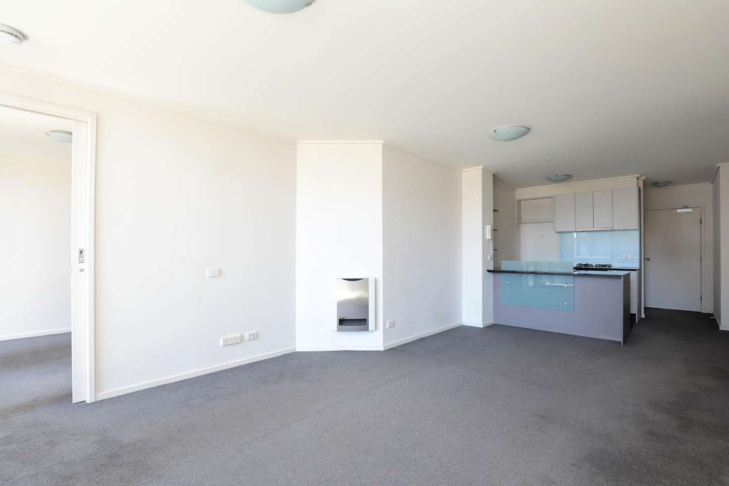 Main view of Homely apartment listing, 146/100 Kavanagh Street, Southbank VIC 3006