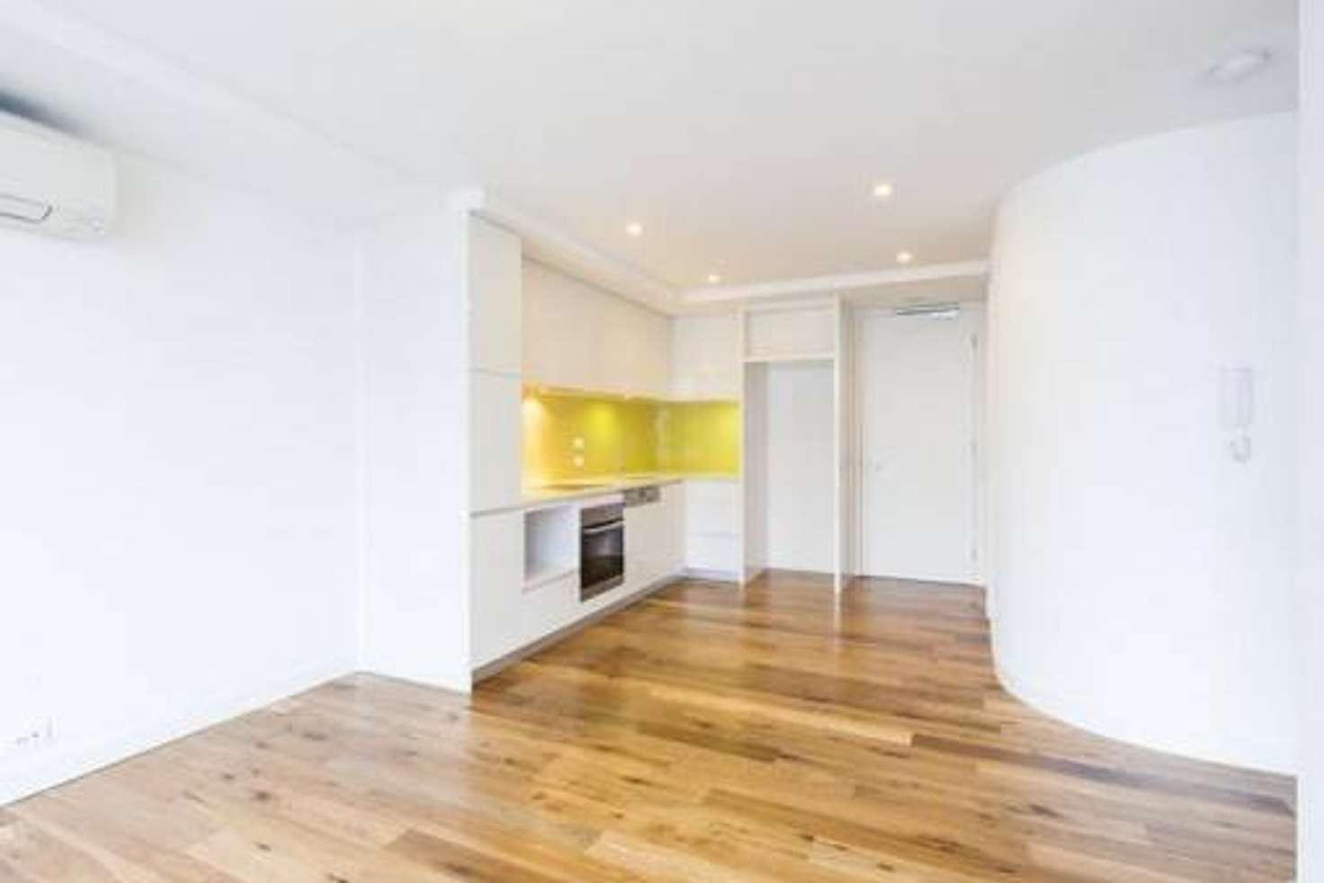 Main view of Homely apartment listing, 515/101 Bay Street, Port Melbourne VIC 3207