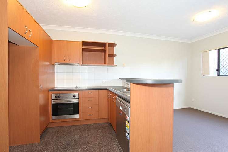 Third view of Homely unit listing, 2/84 Kent Street, Ascot QLD 4007